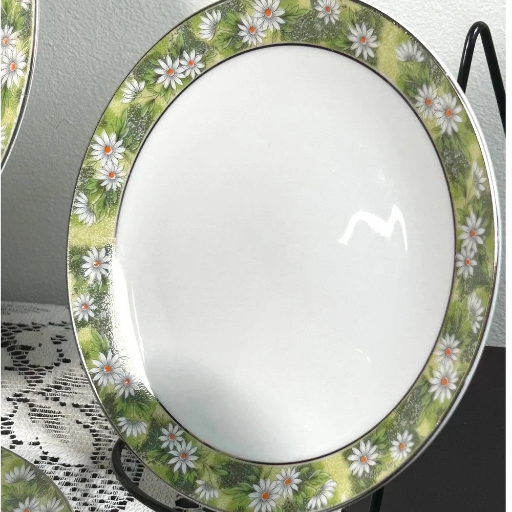 Mikasa Marianne 5876 Fine China Daisy Floral Green Japan 5 Pc Place Setting #3